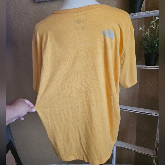 The North Face Yellow Camp T-shirt Size XXL Gorpcore - Picture 7 of 9